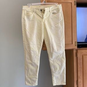 American Eagle yellow tie dye stretch jeans